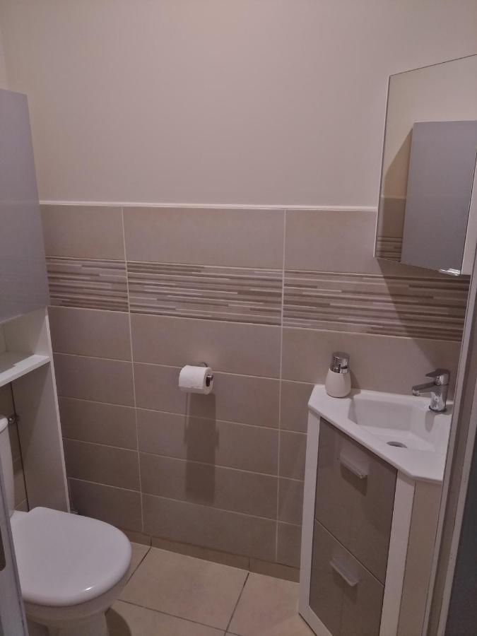 Appartement Meuble Proche De Cassis Roquefort-la-Bedoule Ngoại thất bức ảnh